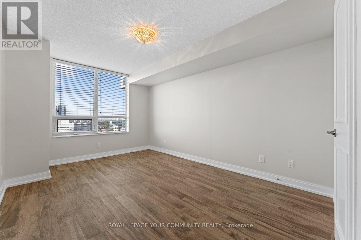 1435 - 35 Viking Lane, Toronto, Ontario  M9B 0A2 - Photo 8 - W12426611