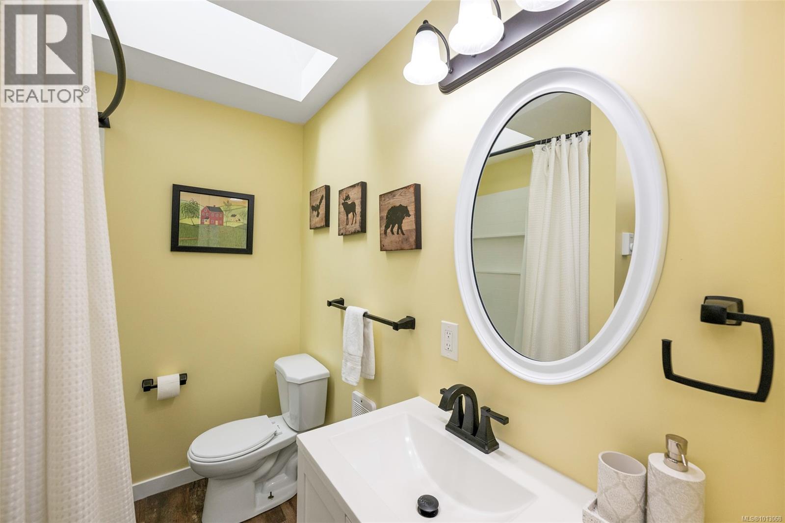 Lorem Ipsum Dolor S, Youbou, British Columbia  V0R  - Photo 14 - DEMO28856609