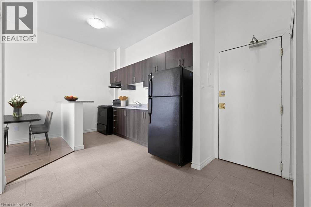27 Bridge Street Unit# 304, Brantford, Ontario  N3T 3C9 - Photo 2 - 40769453