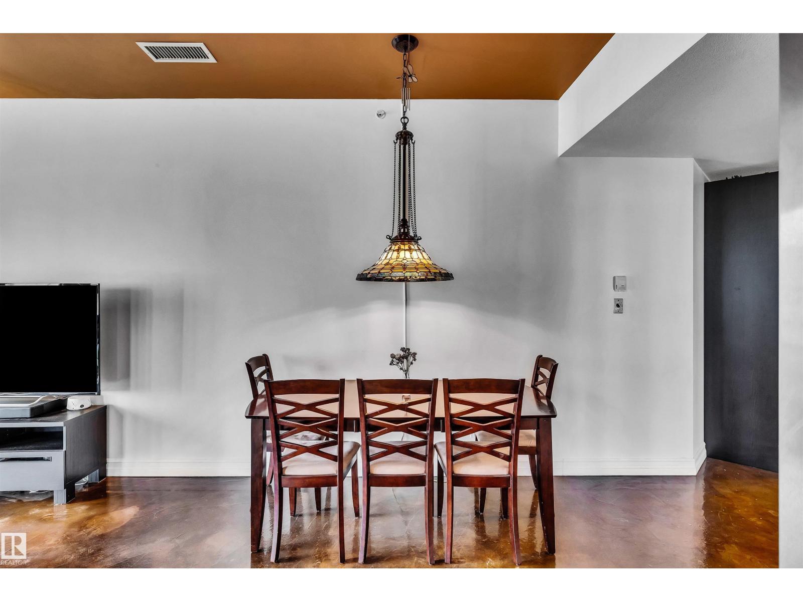 #801 10106 105 St Nw, Edmonton, Alberta  T5J 5E7 - Photo 4 - E4459456