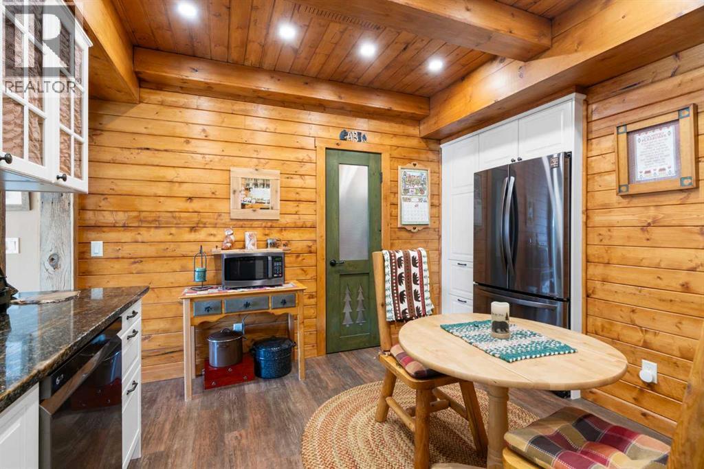 121 Heritage Hill, Cochrane, Alberta  T4C 0L3 - Photo 38 - A2257209