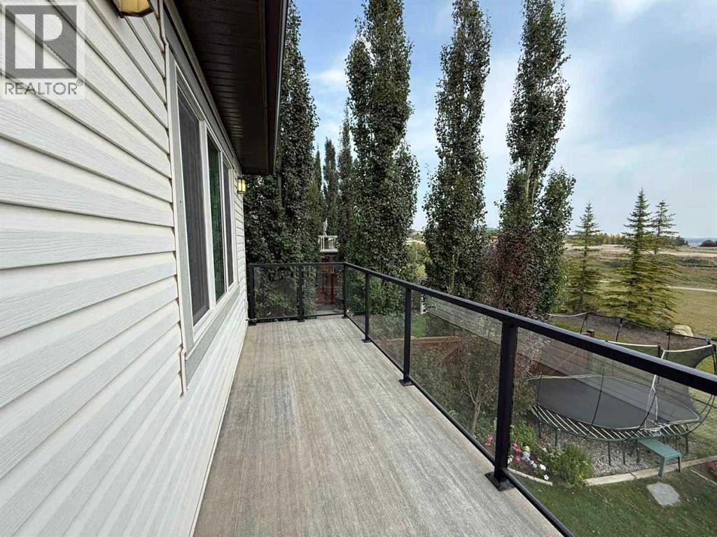 121 Heritage Hill, Cochrane, Alberta  T4C 0L3 - Photo 45 - A2257209