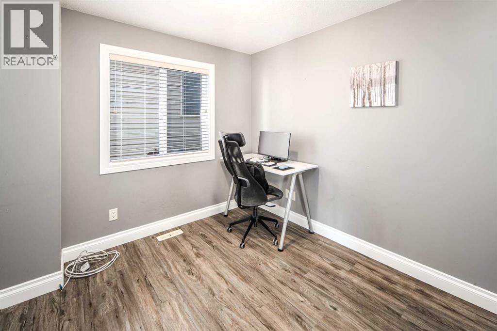 159 Royal Birkdale Crescent Nw, Calgary, Alberta  T3G 5R6 - Photo 19 - A2258968
