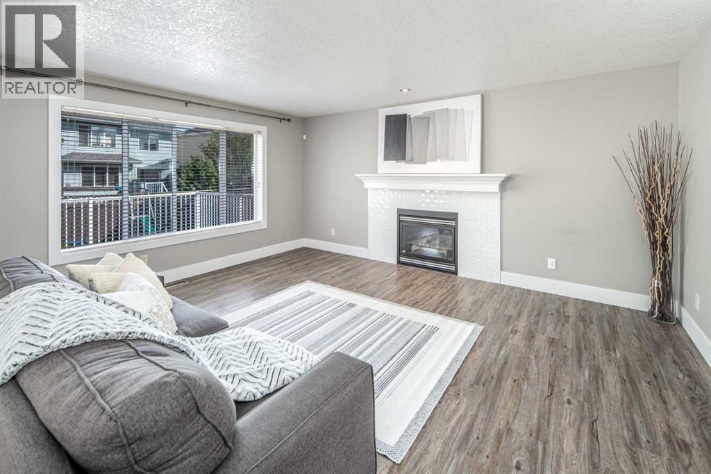 159 Royal Birkdale Crescent Nw, Calgary, Alberta  T3G 5R6 - Photo 7 - A2258968