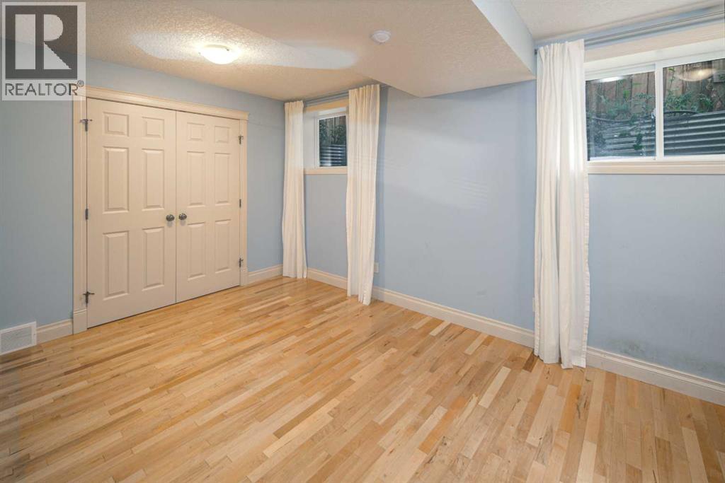 159 Royal Birkdale Crescent Nw, Calgary, Alberta  T3G 5R6 - Photo 39 - A2258968
