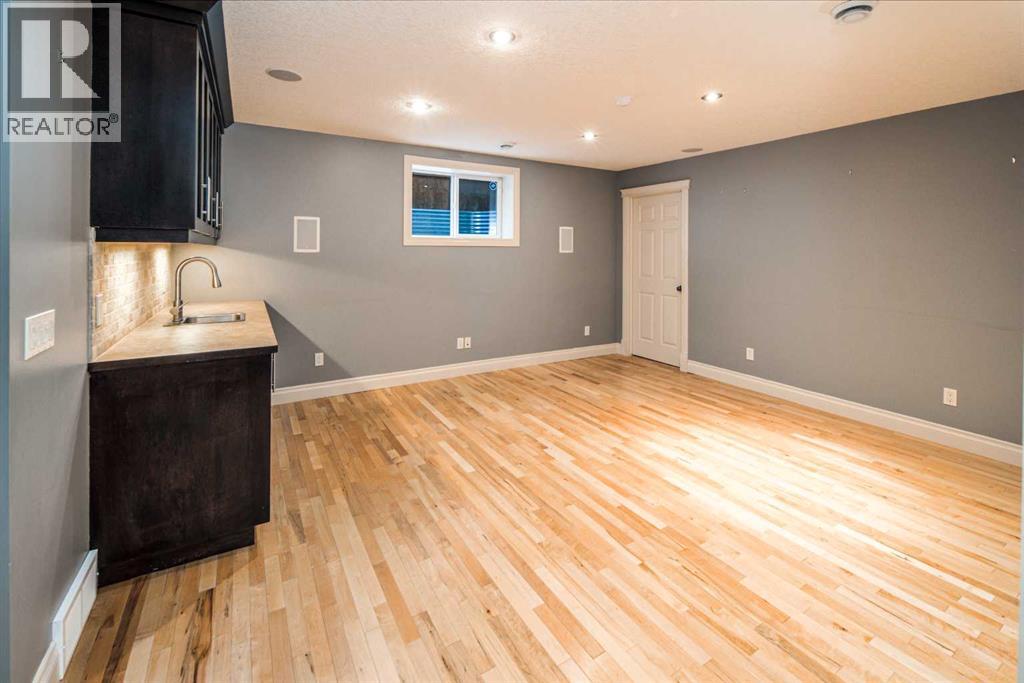159 Royal Birkdale Crescent Nw, Calgary, Alberta  T3G 5R6 - Photo 37 - A2258968