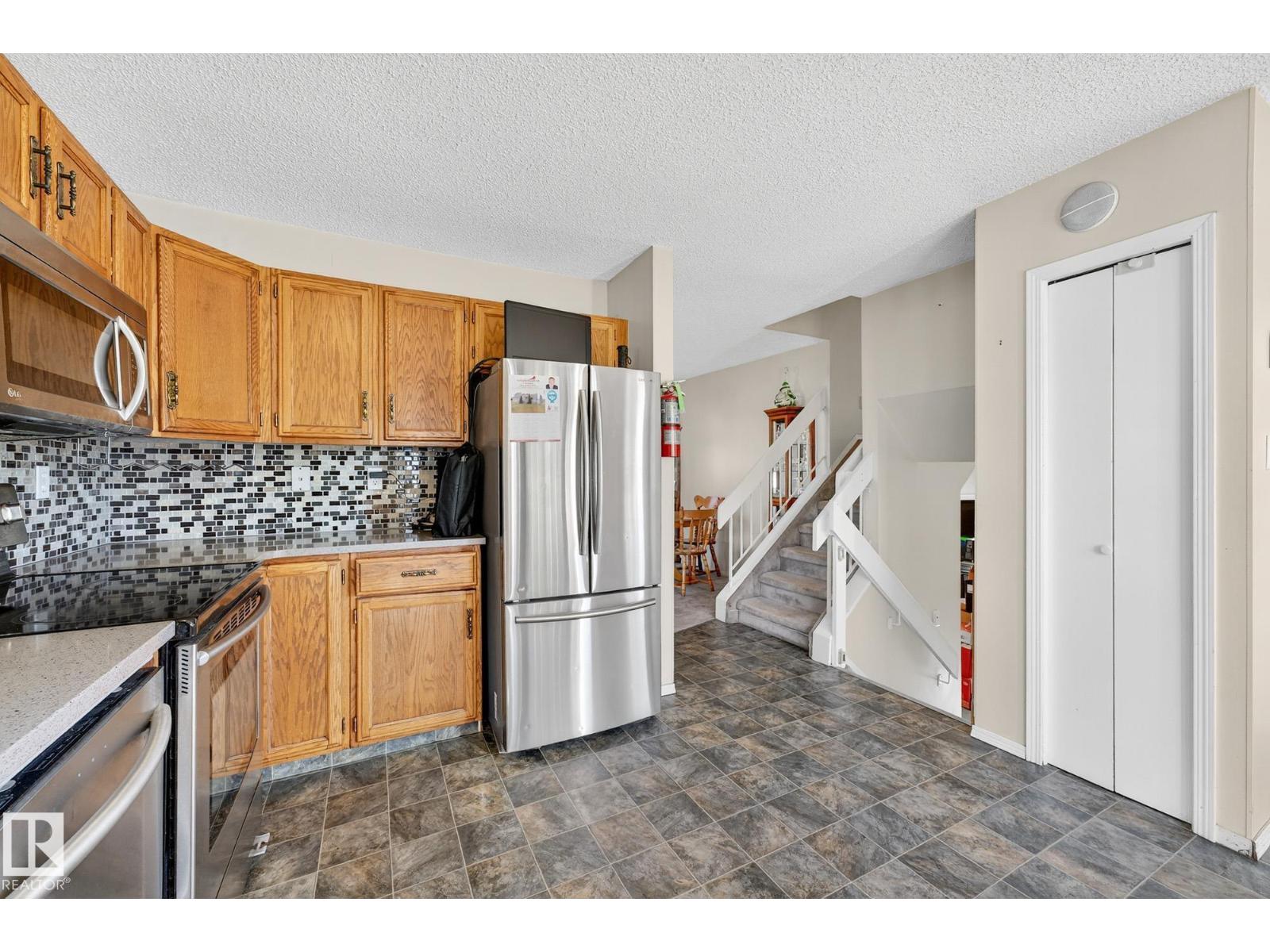 14511 37 St Nw, Edmonton, Alberta  T5Y 2K8 - Photo 6 - E4459454