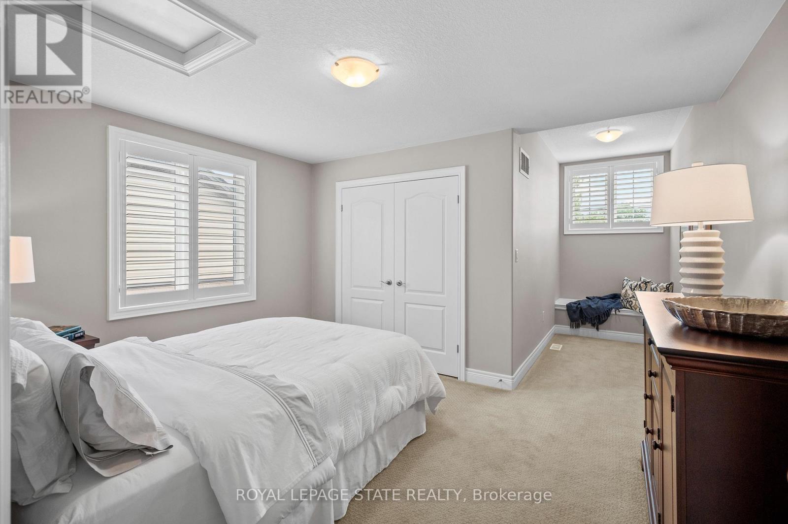 36 Toulon Avenue, Hamilton, Ontario  L9K 0E5 - Photo 30 - X12426503