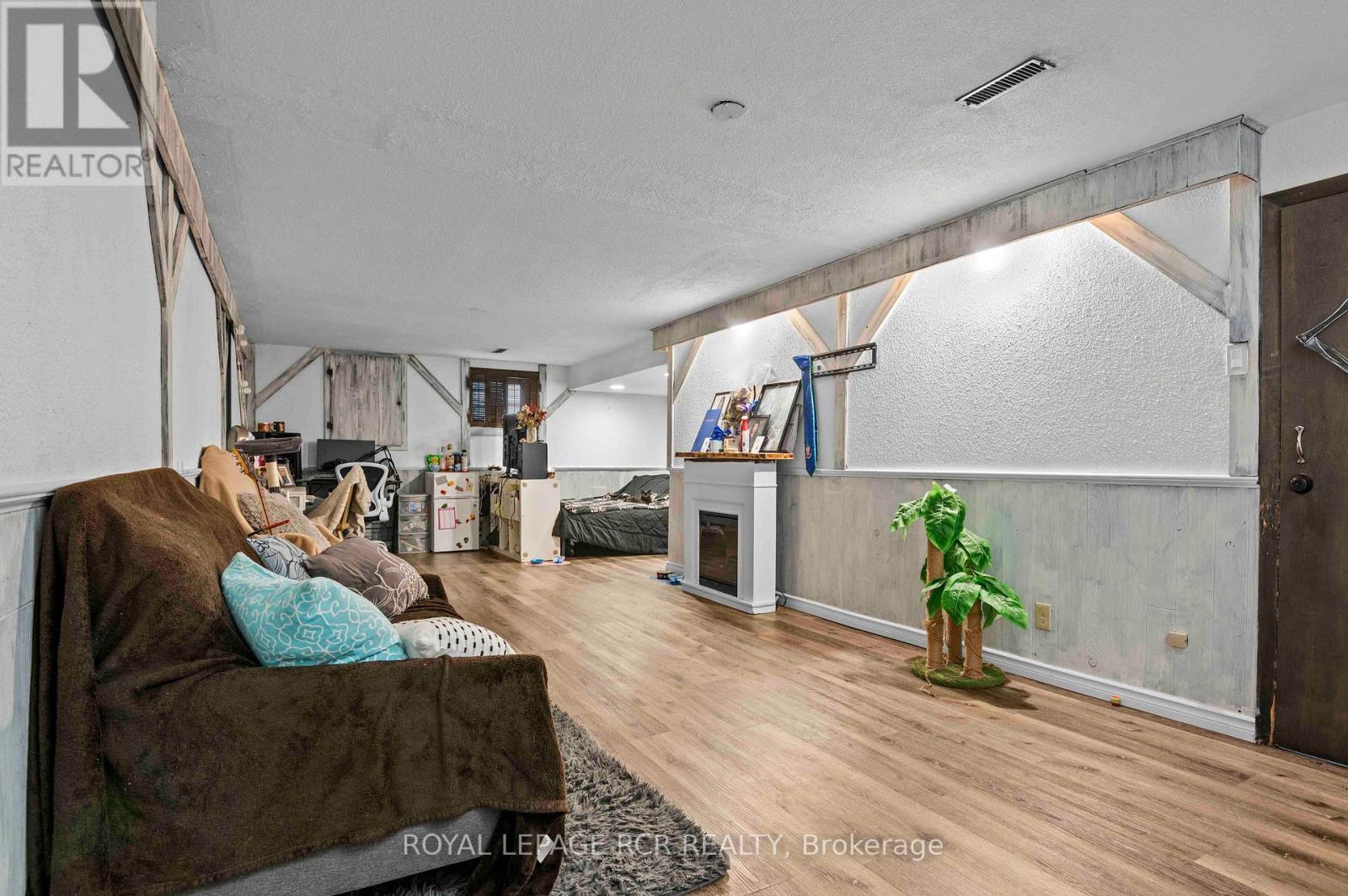 18 Spruyt Avenue, East Luther Grand Valley, Ontario  L9W 5X4 - Photo 24 - X12426568