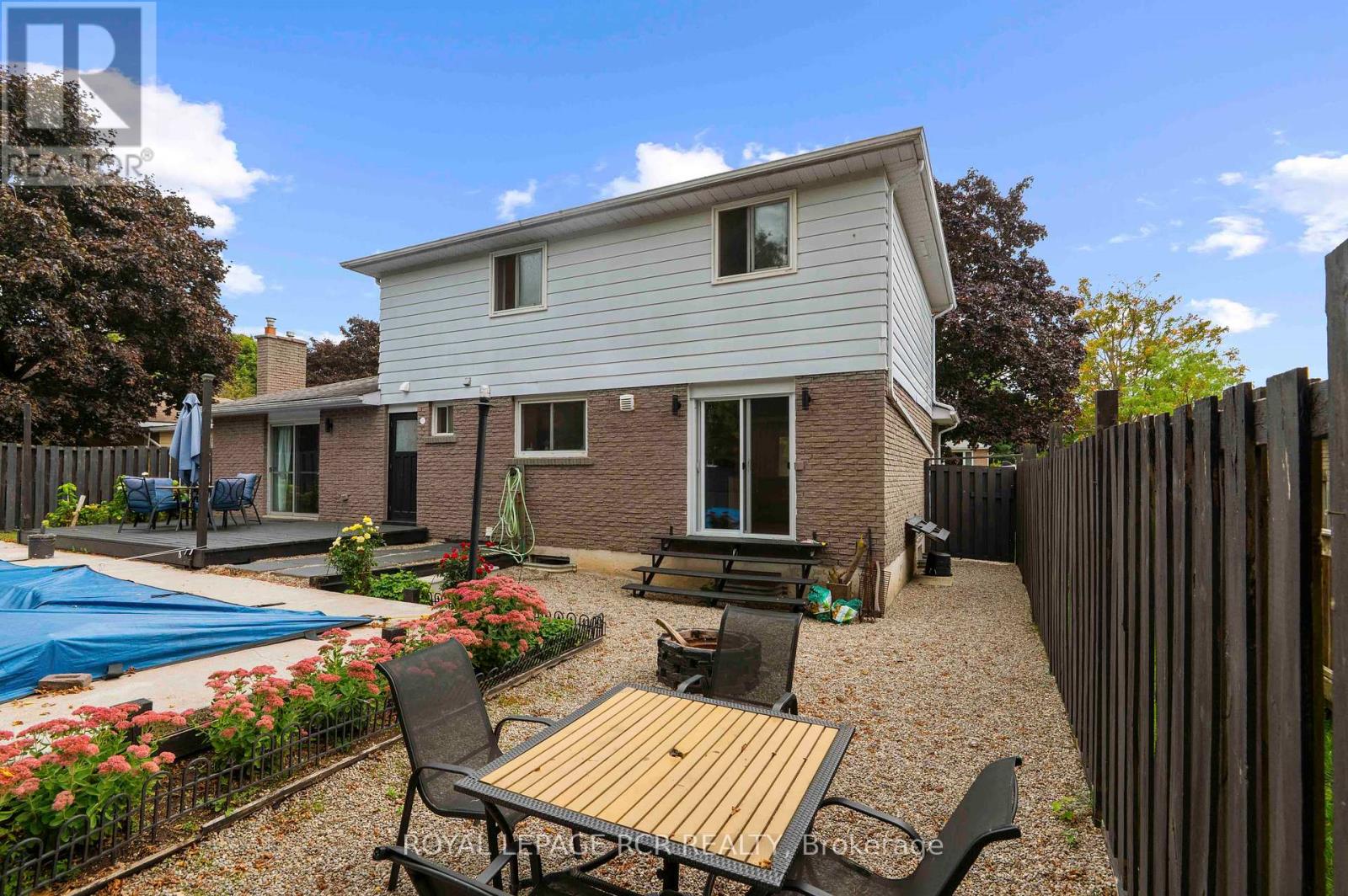 18 Spruyt Avenue, East Luther Grand Valley, Ontario  L9W 5X4 - Photo 32 - X12426568