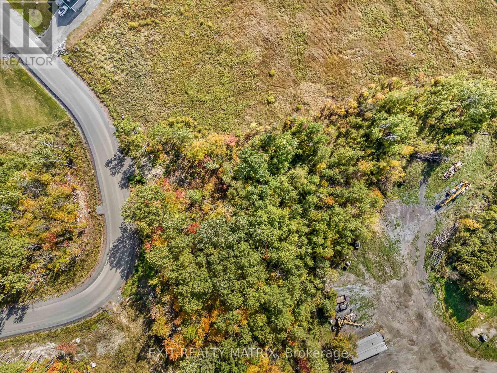 102 Soulanges Street, Champlain, Ontario  K0B 1K0 - Photo 9 - X12426705