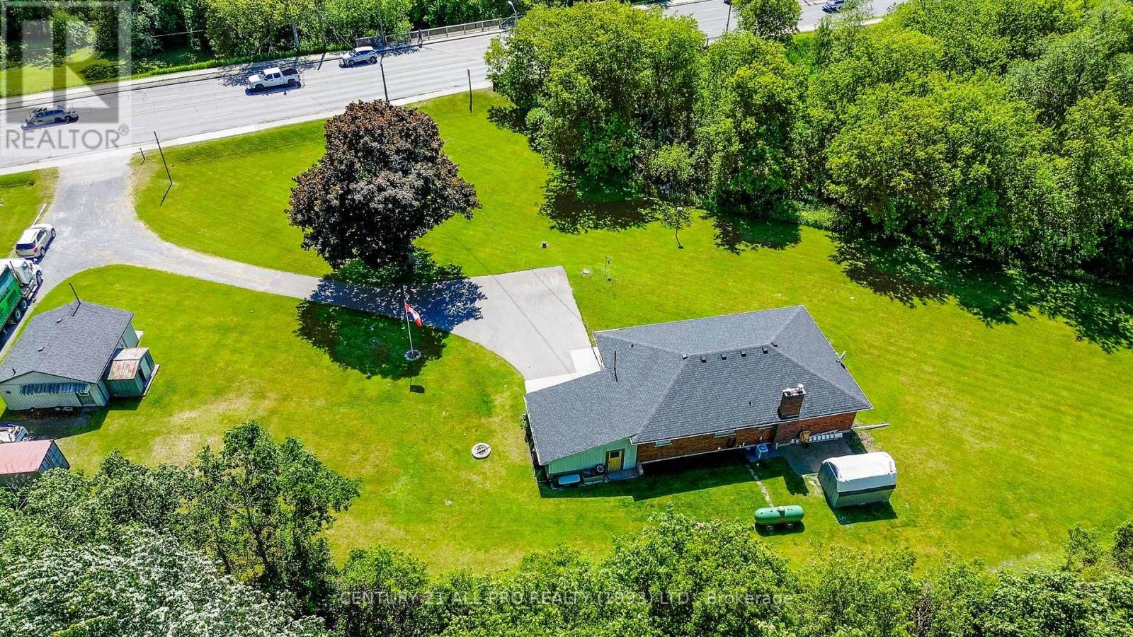 670 William Street, Cobourg, Ontario  K9A 3A5 - Photo 5 - X12210528