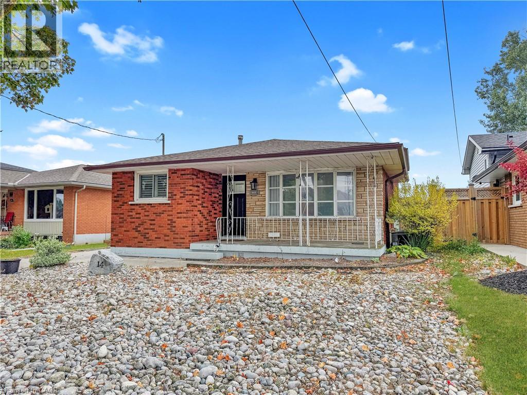 14 Anson Avenue, Hamilton, Ontario  L8T 2X3 - Photo 1 - 40773276
