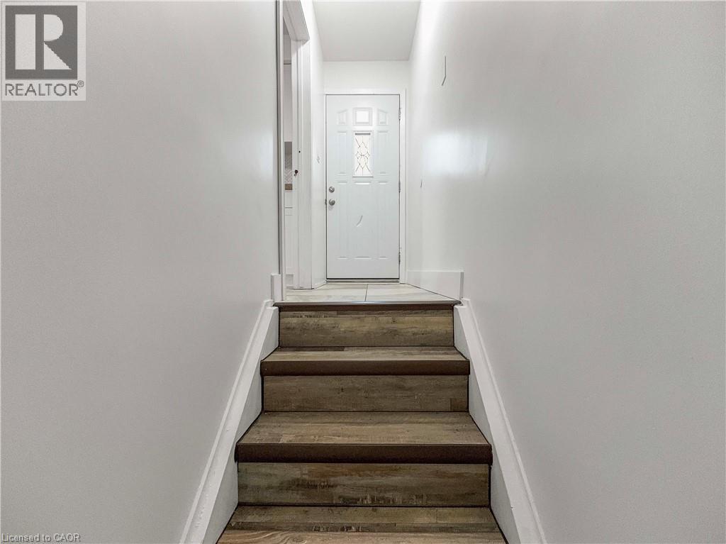 14 Anson Avenue, Hamilton, Ontario  L8T 2X3 - Photo 20 - 40773276