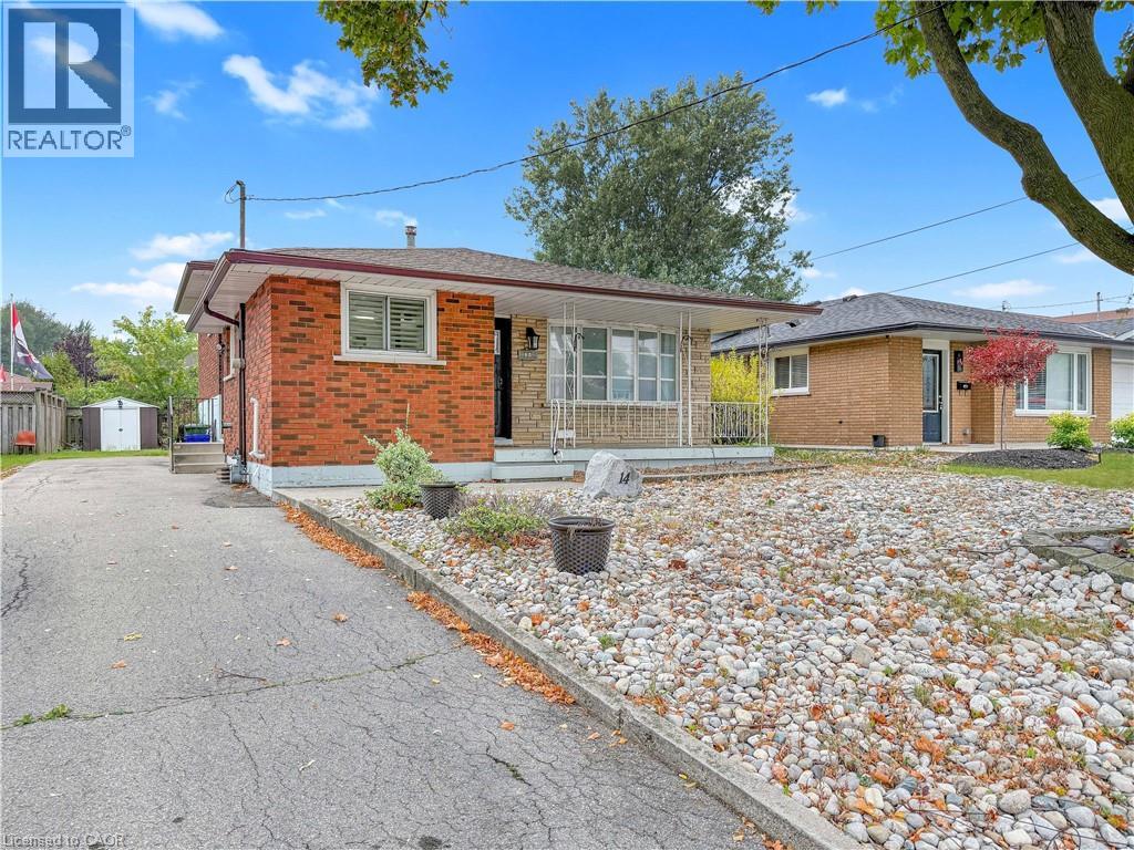 14 Anson Avenue, Hamilton, Ontario  L8T 2X3 - Photo 4 - 40773276