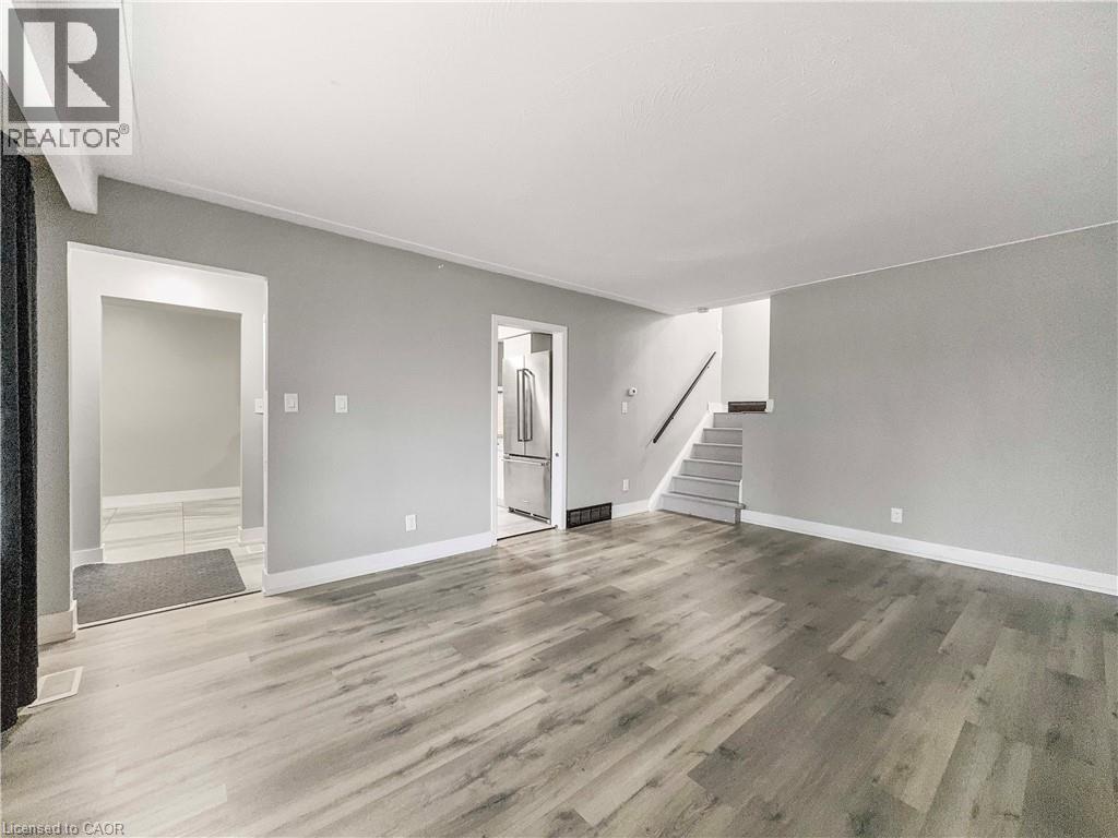 14 Anson Avenue, Hamilton, Ontario  L8T 2X3 - Photo 8 - 40773276