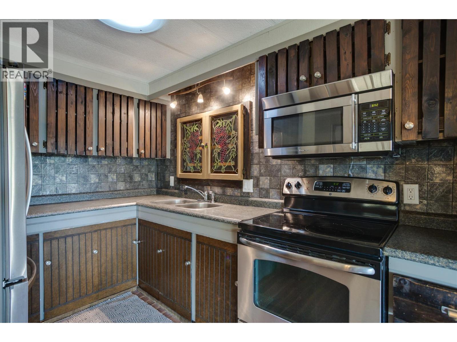 1375 Green Bay Road Unit# 20a, West Kelowna, British Columbia  V4T 2B8 - Photo 11 - 10364029