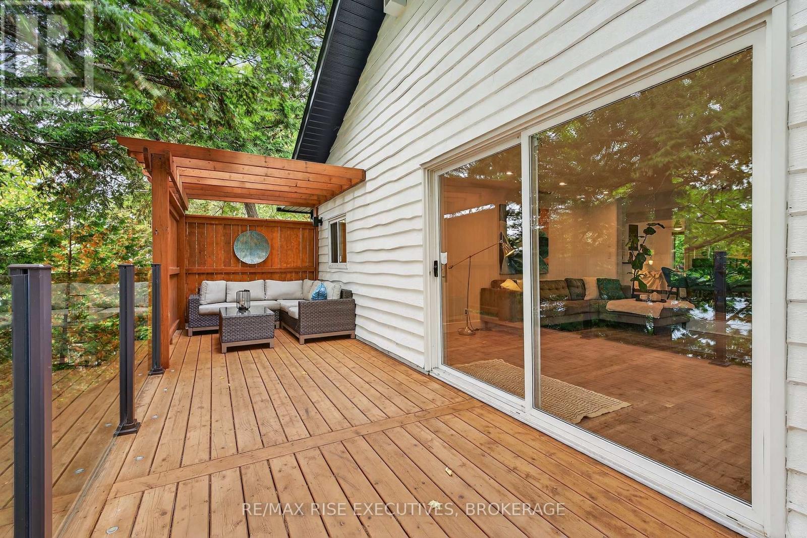 973 Foster Bay Lane, Leeds And The Thousand Islands, Ontario  K0E 1B0 - Photo 28 - X12426727