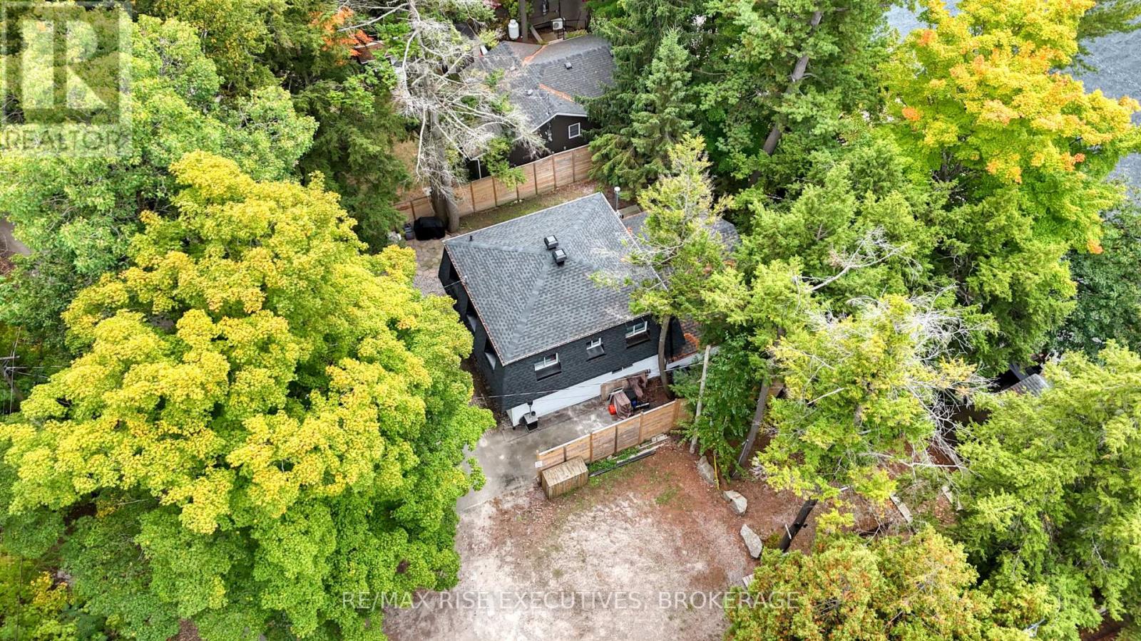 973 Foster Bay Lane, Leeds And The Thousand Islands, Ontario  K0E 1B0 - Photo 40 - X12426727