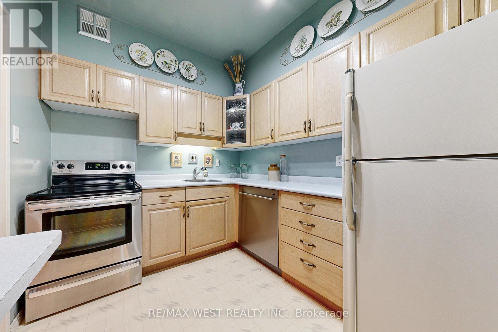 104 - 20 Fashion Rose Way, Toronto, Ontario  M2N 6B5 - Photo 19 - C12426645