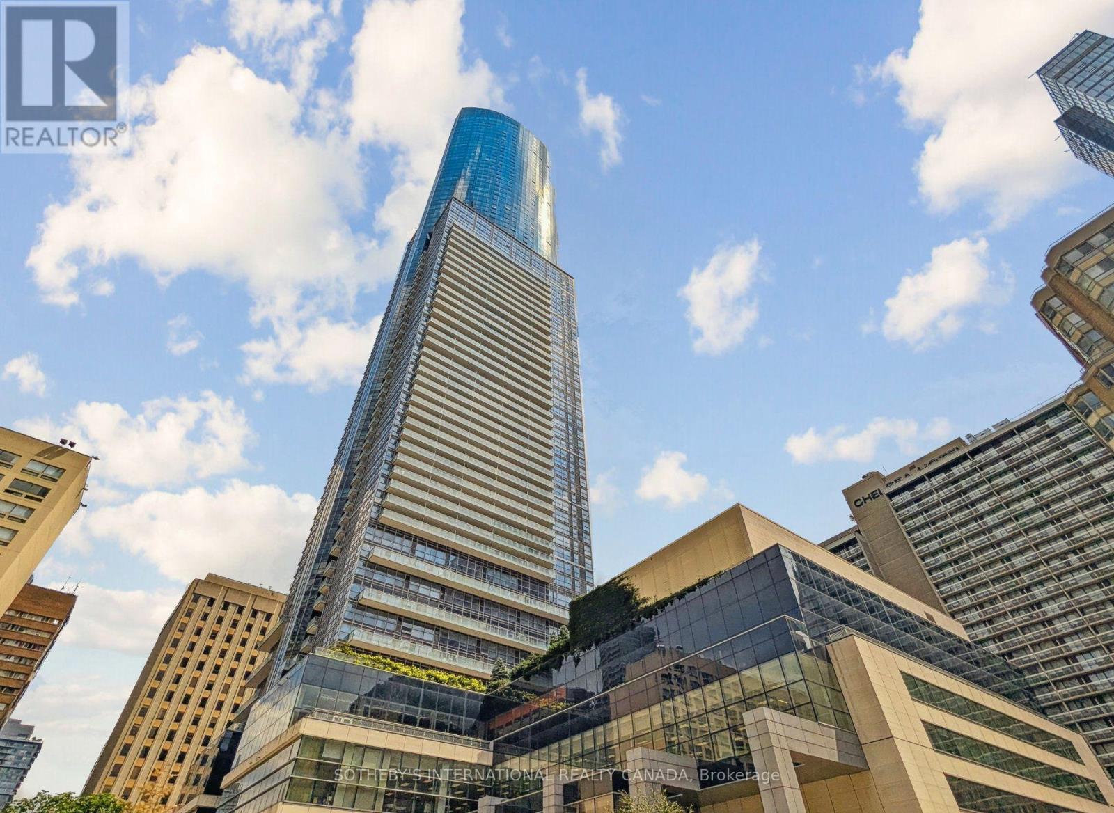 602 - 386 Yonge Street, Toronto, Ontario  M5B 0A5 - Photo 1 - C12426655