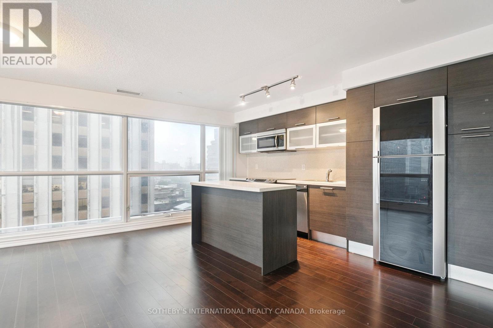 602 - 386 Yonge Street, Toronto, Ontario  M5B 0A5 - Photo 10 - C12426655
