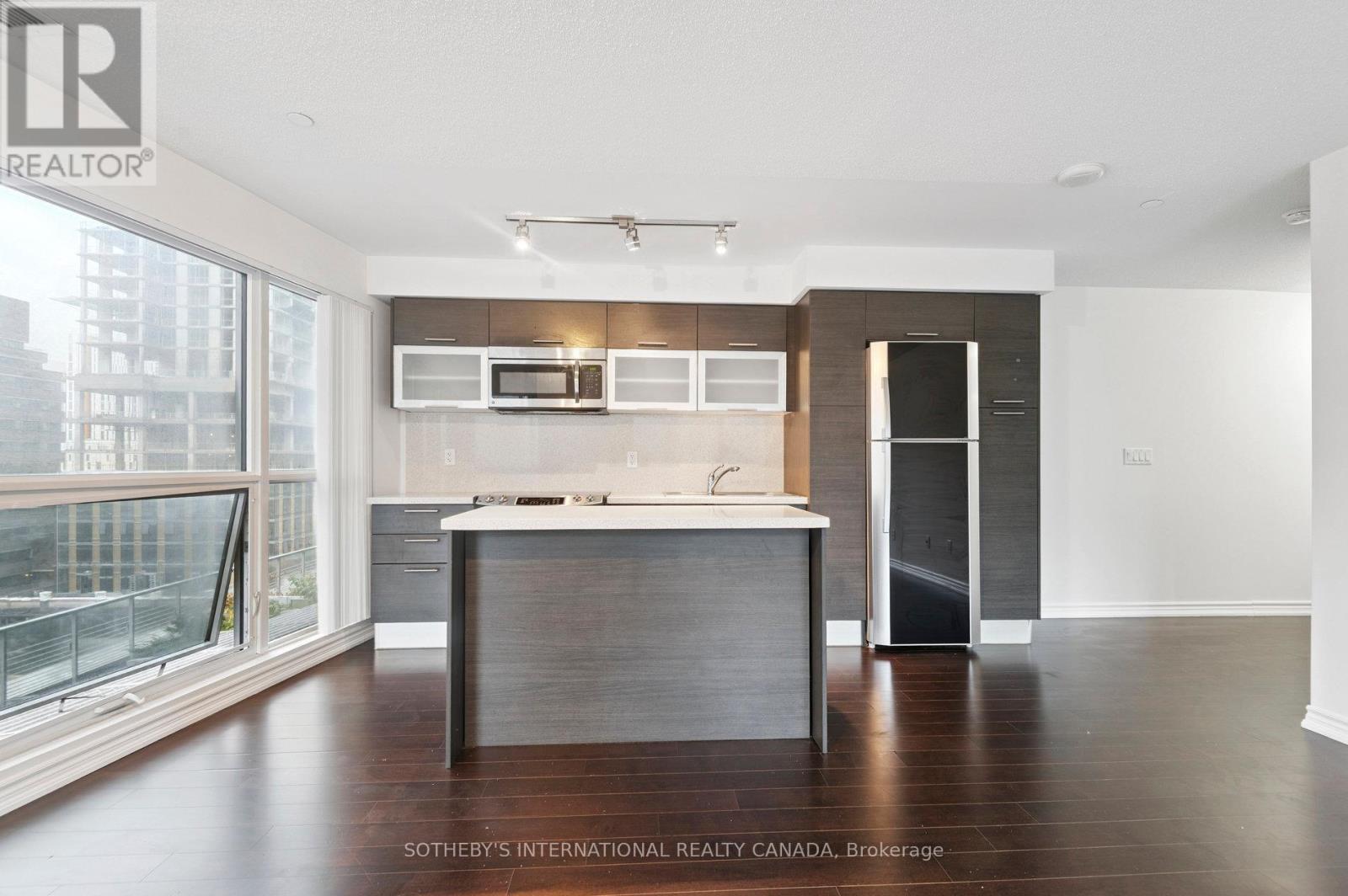 602 - 386 Yonge Street, Toronto, Ontario  M5B 0A5 - Photo 14 - C12426655