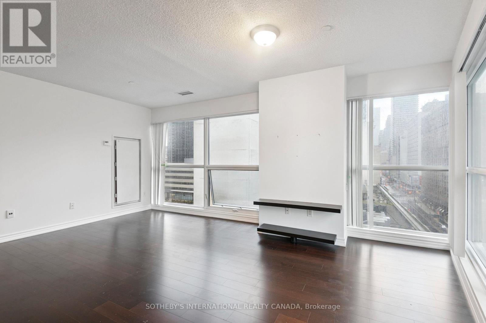 602 - 386 Yonge Street, Toronto, Ontario  M5B 0A5 - Photo 16 - C12426655