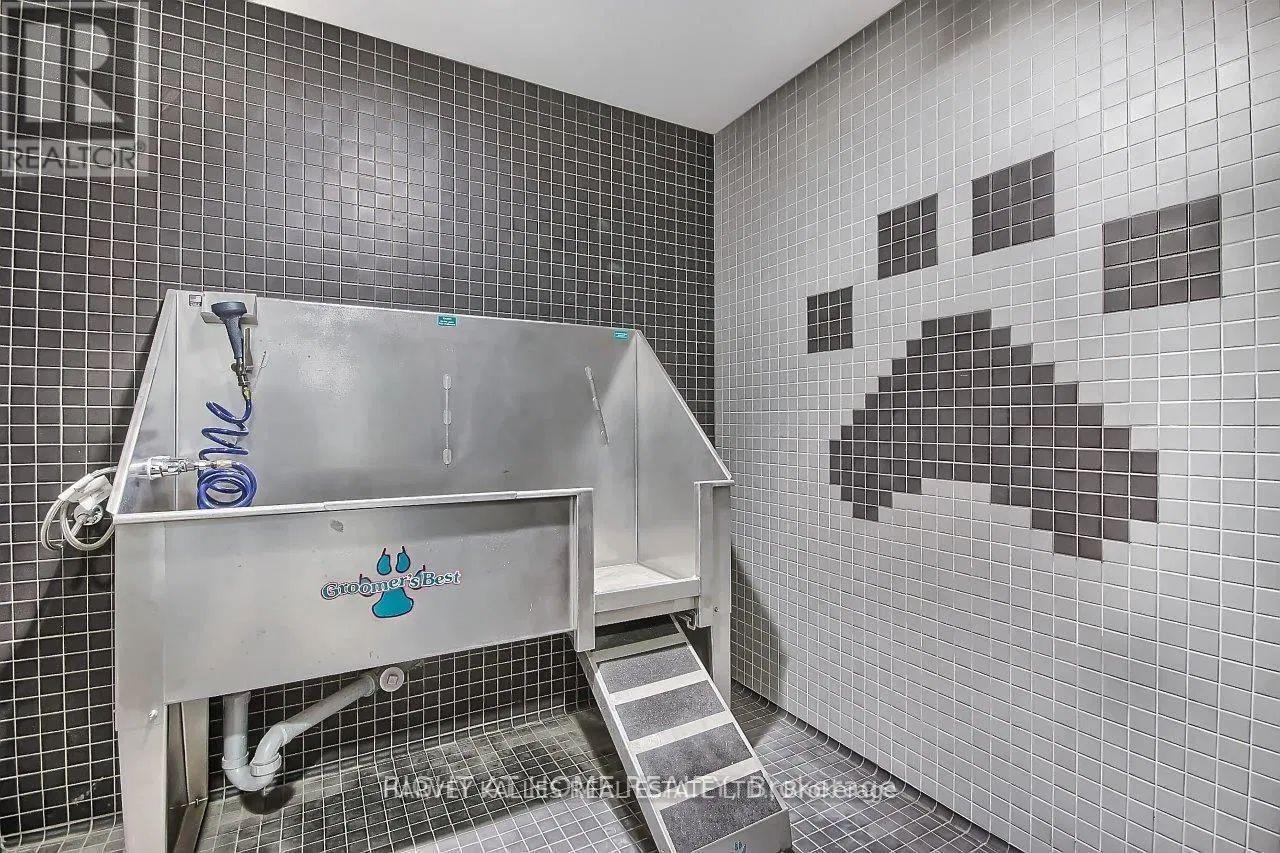 2103 - 88 Cumberland Street, Toronto, Ontario  M5R 1B9 - Photo 29 - C12426656