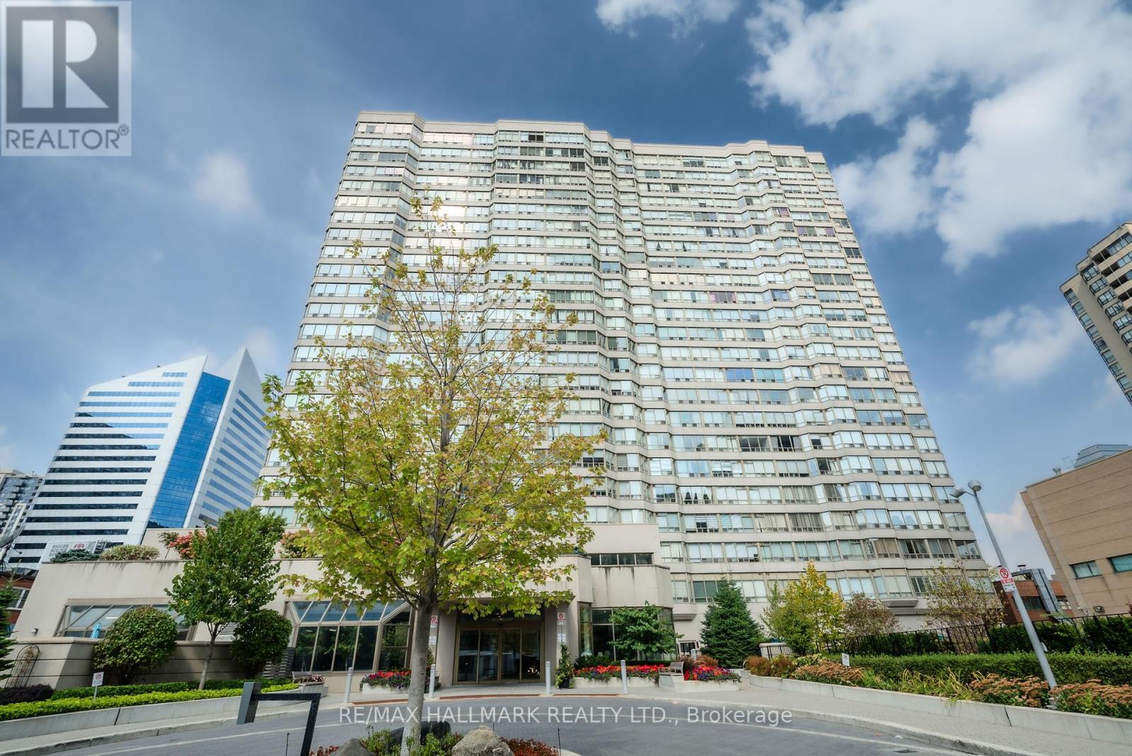 1616 - 30 GREENFIELD AVENUE, Toronto, Ontario