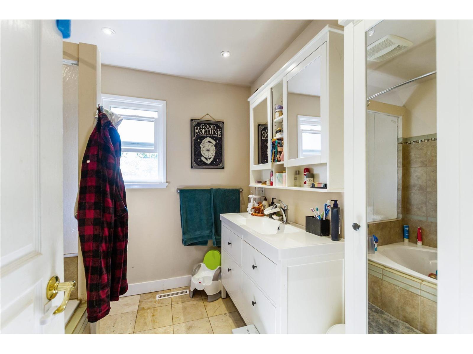 648 Willow Street, Hope, Hope, British Columbia V0X 1L0 - Photo 8 - R3051699