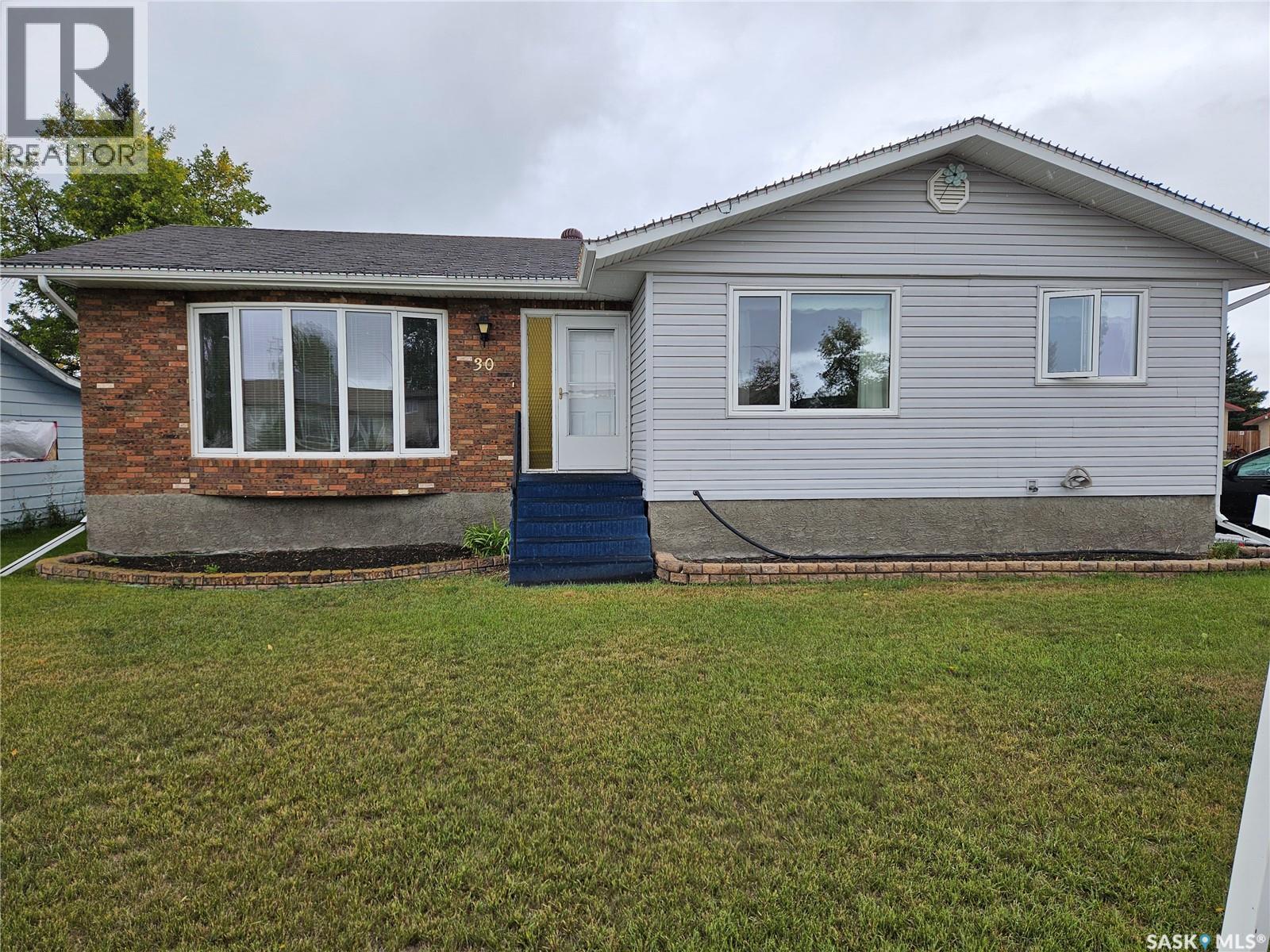 30 centennial CRESCENT, Melville, Saskatchewan