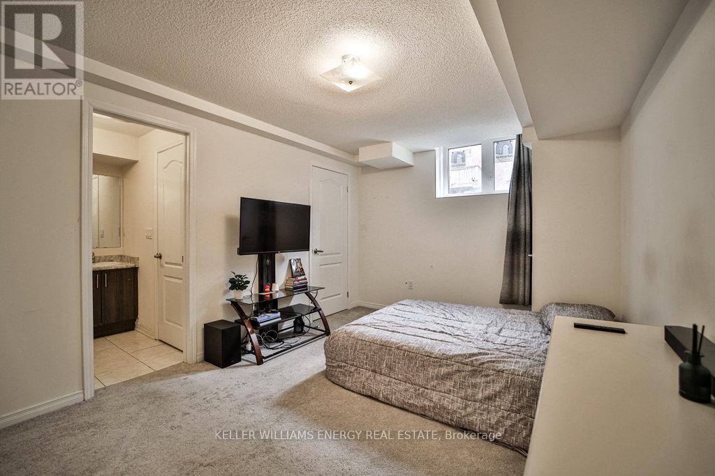 4 Healthcote Lane, Ajax, Ontario  L1Z 0V2 - Photo 38 - E12426787