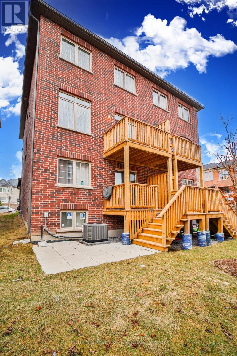 4 Healthcote Lane, Ajax, Ontario  L1Z 0V2 - Photo 40 - E12426787