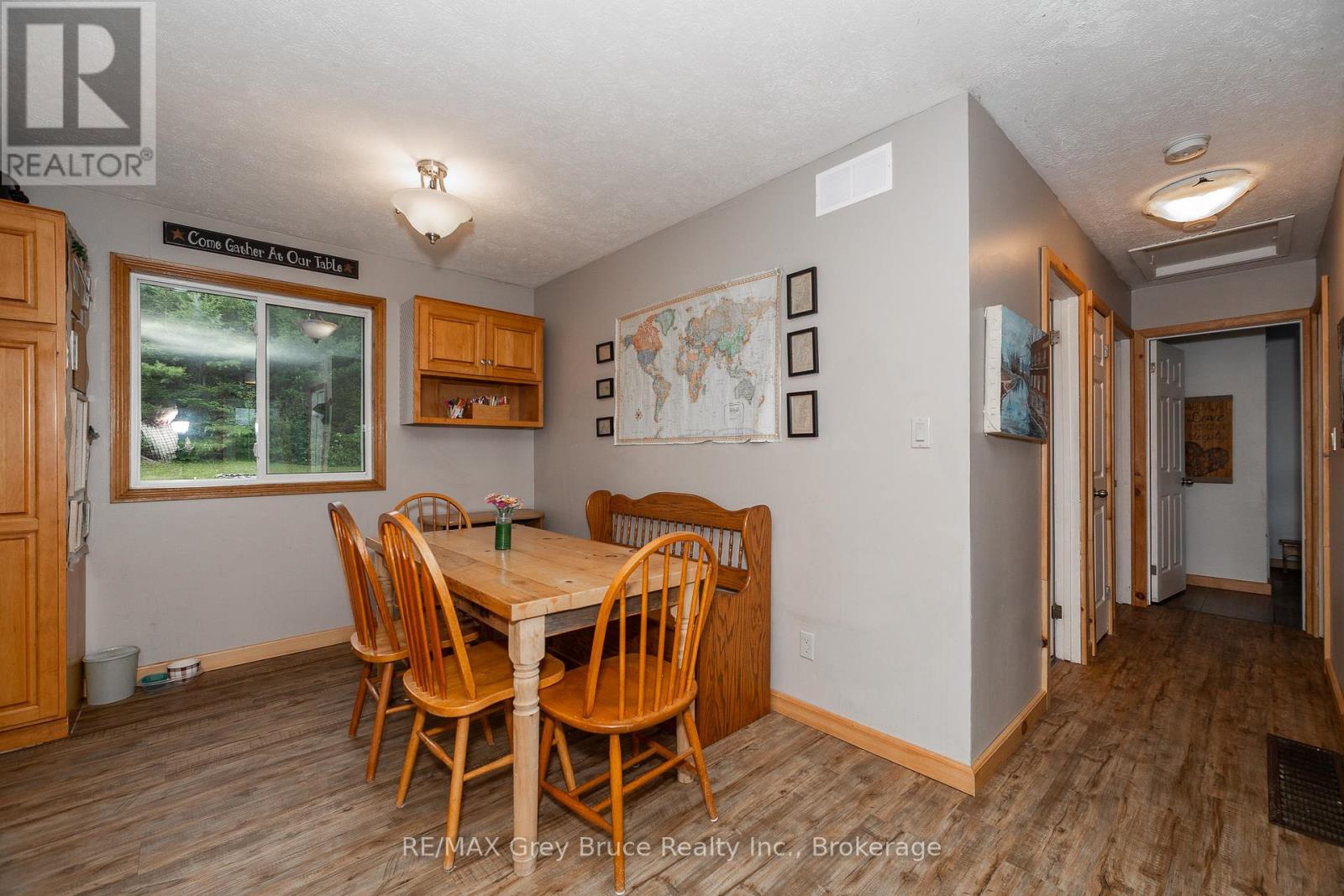 101530 Side Road 9, Georgian Bluffs, Ontario  N0H 2N0 - Photo 23 - X12426768