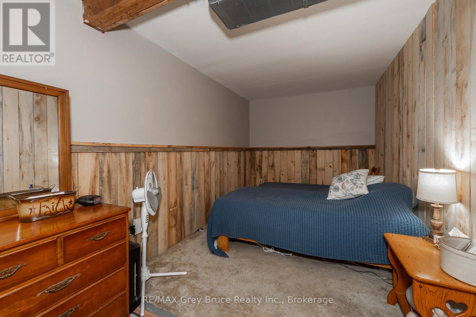 101530 Side Road 9, Georgian Bluffs, Ontario  N0H 2N0 - Photo 37 - X12426768