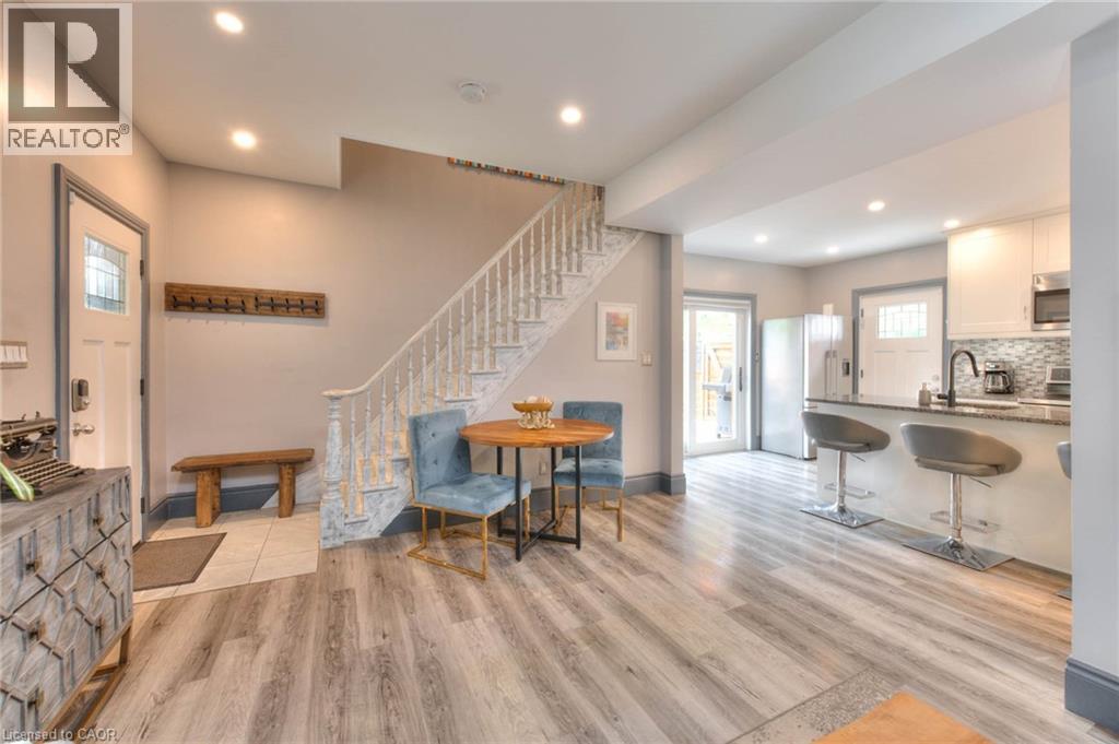 31 Andrew Street, Kitchener, Ontario  N2H 5R1 - Photo 10 - 40766876