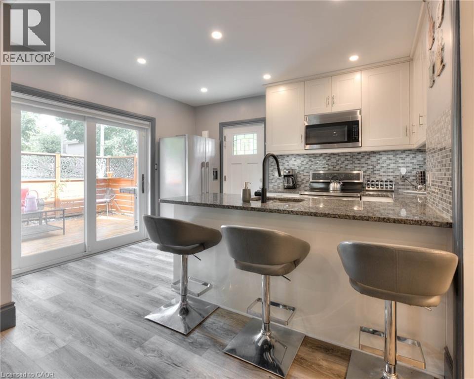 31 Andrew Street, Kitchener, Ontario  N2H 5R1 - Photo 12 - 40766876