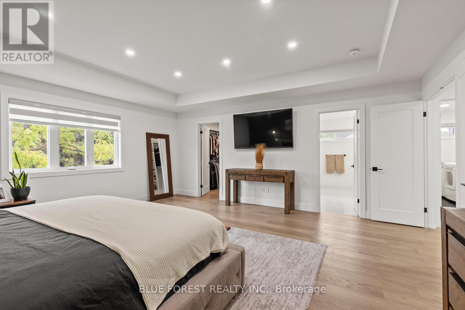 580 Eden Avenue, London South (South R), Ontario  N6C 2Z6 - Photo 23 - X12426713