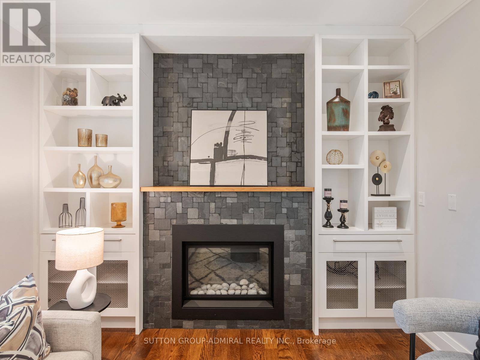 1 Dustan Crescent, Toronto, Ontario  M4J 4G4 - Photo 12 - E12426629