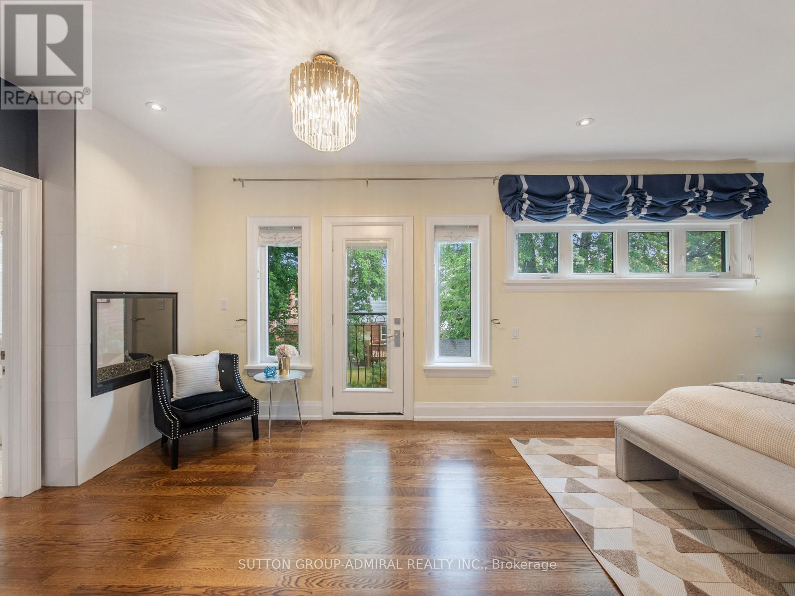 1 Dustan Crescent, Toronto, Ontario  M4J 4G4 - Photo 19 - E12426629