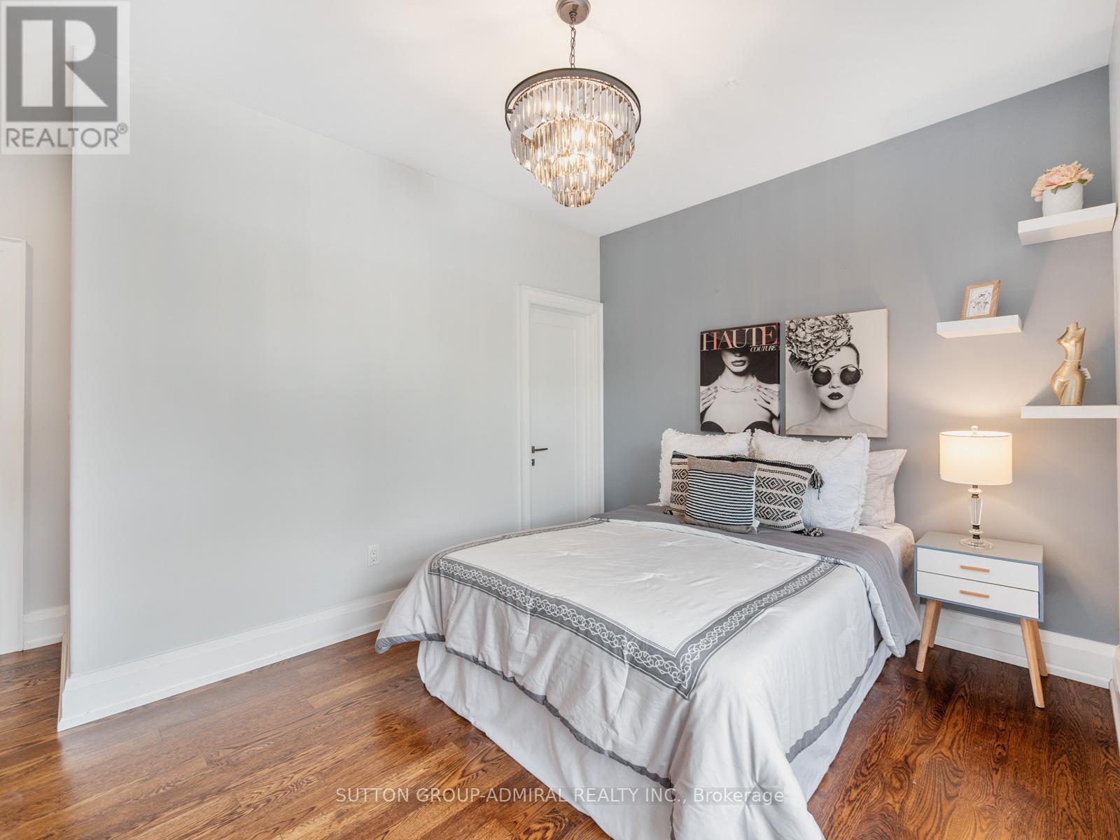 1 Dustan Crescent, Toronto, Ontario  M4J 4G4 - Photo 31 - E12426629