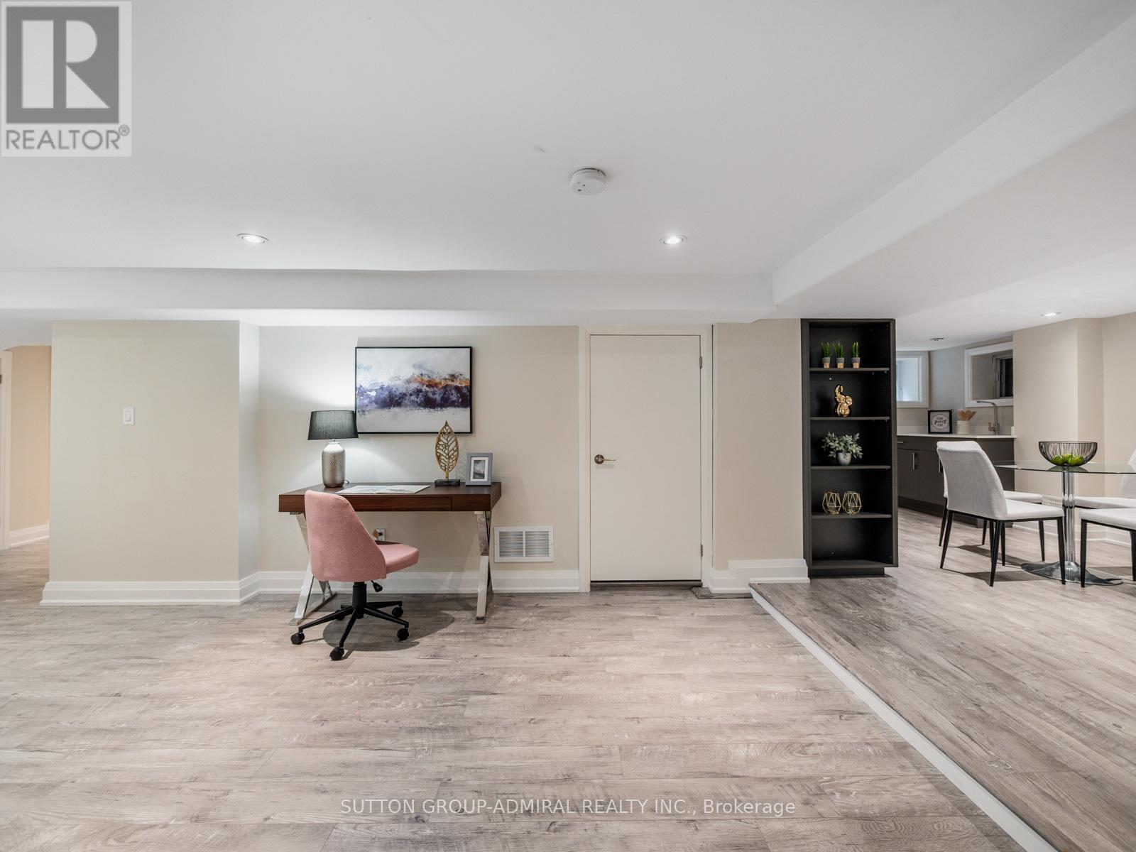 1 Dustan Crescent, Toronto, Ontario  M4J 4G4 - Photo 36 - E12426629