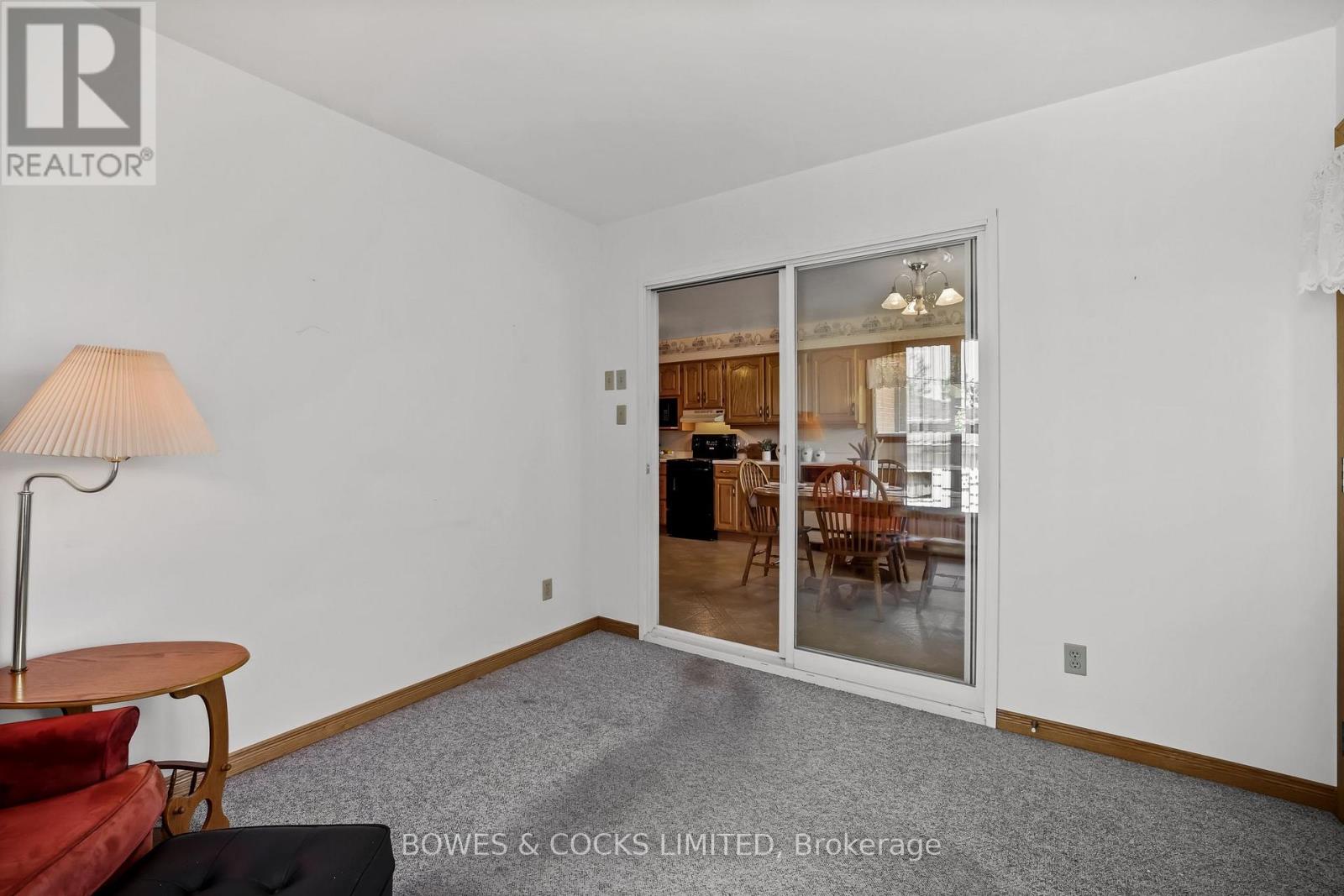 905 Glenholme Avenue, Peterborough, Ontario  K9H 5M4 - Photo 25 - X12426818