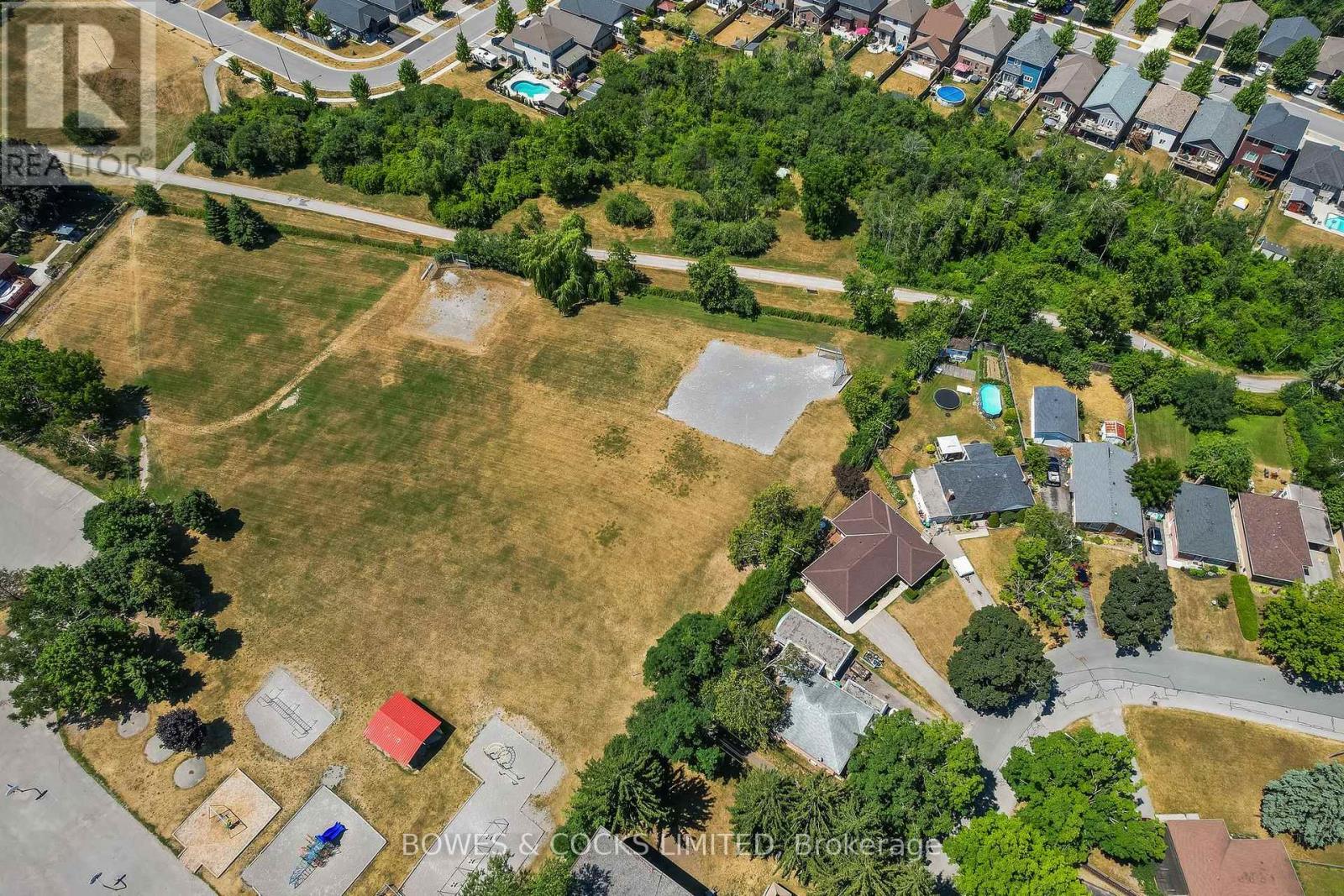 905 Glenholme Avenue, Peterborough, Ontario  K9H 5M4 - Photo 43 - X12426818