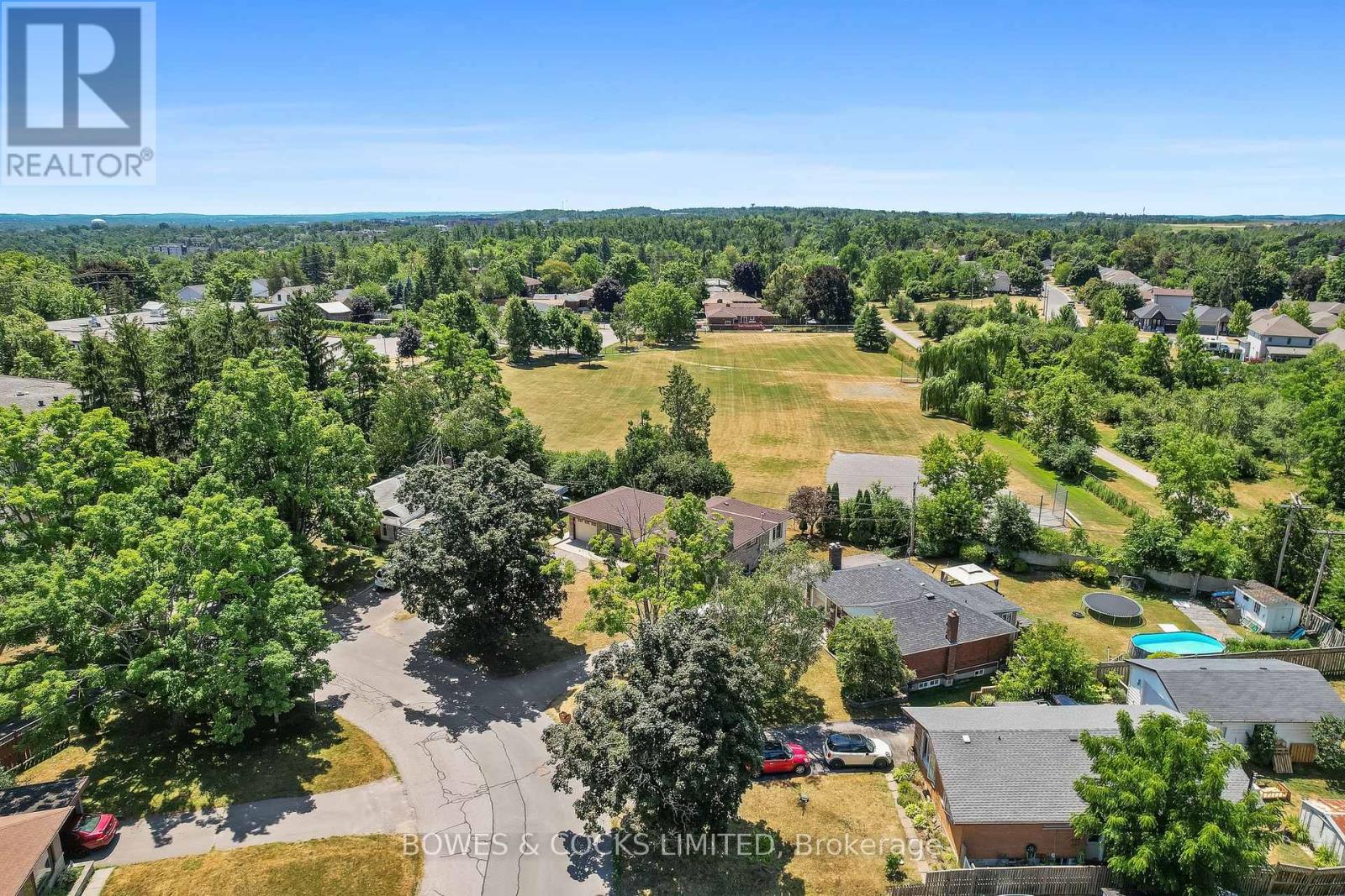 905 Glenholme Avenue, Peterborough, Ontario  K9H 5M4 - Photo 6 - X12426818