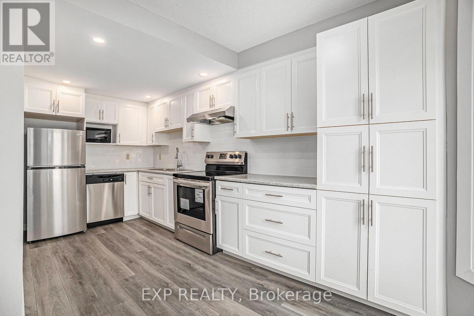 67 - 131 Rushford Pvt, Ottawa, Ontario  K1T 3C5 - Photo 10 - X12426707