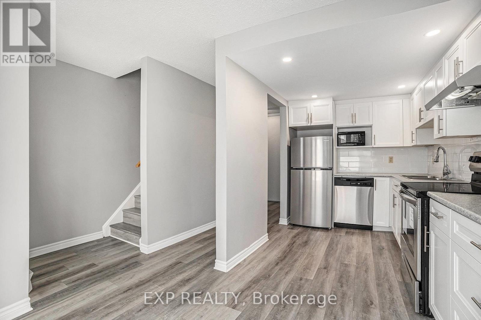67 - 131 Rushford Pvt, Ottawa, Ontario  K1T 3C5 - Photo 11 - X12426707