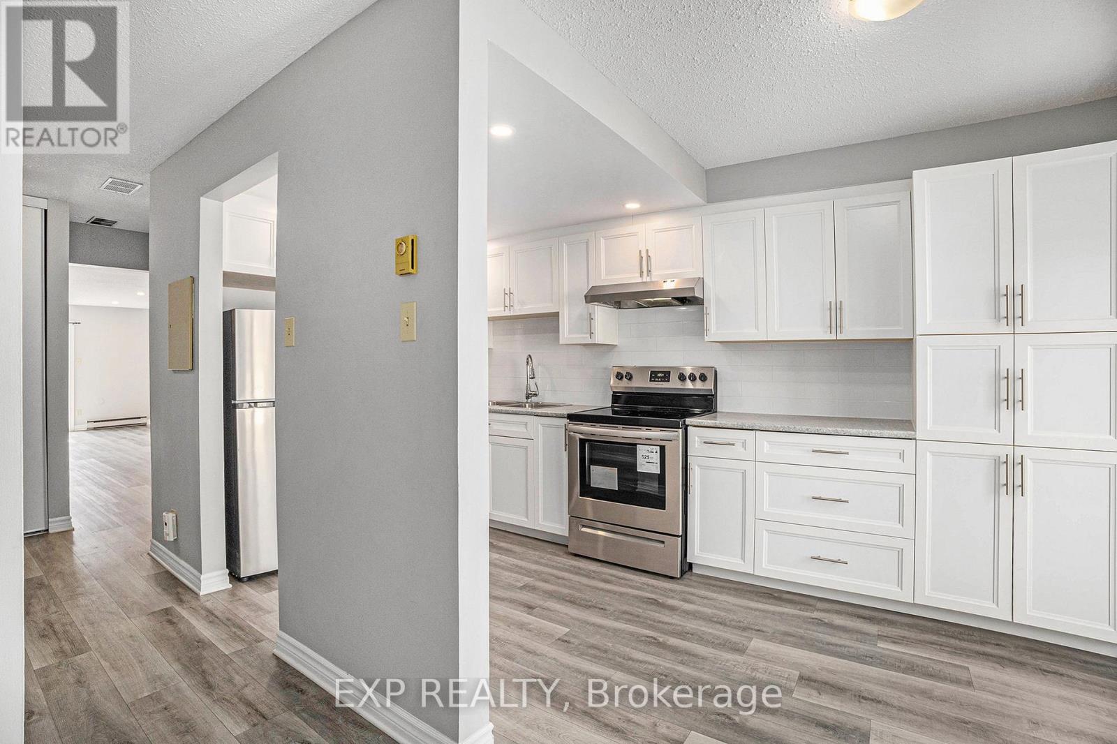 67 - 131 Rushford Pvt, Ottawa, Ontario  K1T 3C5 - Photo 12 - X12426707