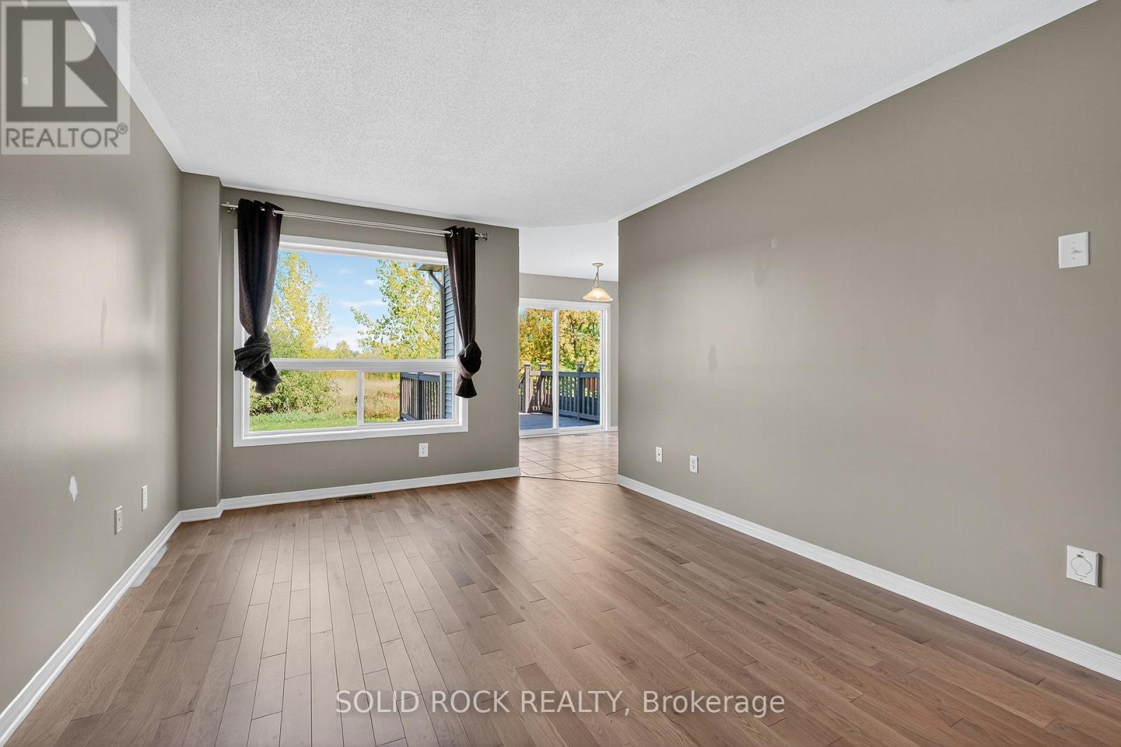 196 Trail Side Circle, Ottawa, Ontario  K4A 5B4 - Photo 10 - X12426746